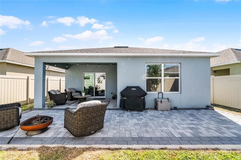 For Sale: $385,500 (3 beds, 2 baths, 1608 Square Feet)