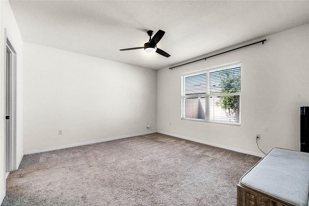 For Sale: $385,500 (3 beds, 2 baths, 1608 Square Feet)