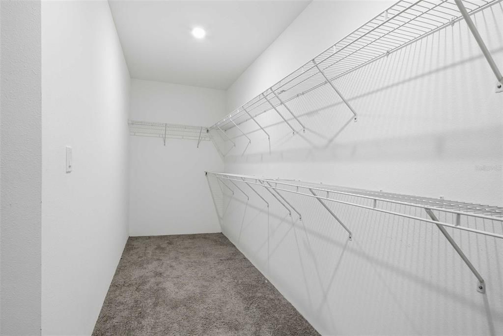 For Sale: $374,900 (4 beds, 2 baths, 2059 Square Feet)