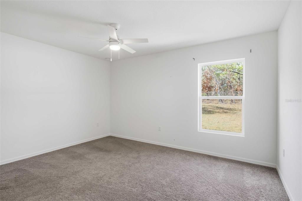 For Sale: $374,900 (4 beds, 2 baths, 2059 Square Feet)