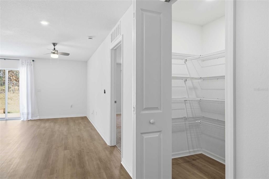 For Sale: $374,900 (4 beds, 2 baths, 2059 Square Feet)