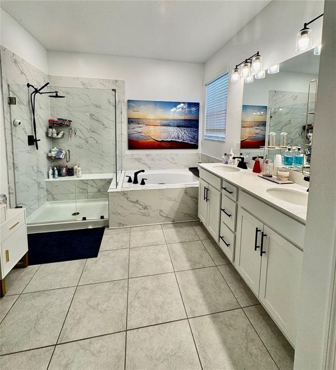 En Renta: $2,800 (4 camas, 3 baños, 2132 Pies cuadrados)