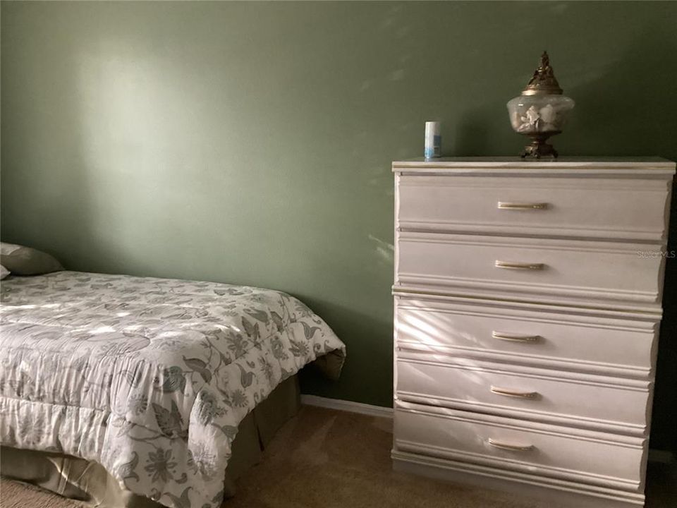 出租: $2,000 (2 贝兹, 2 浴室, 1013 平方英尺)