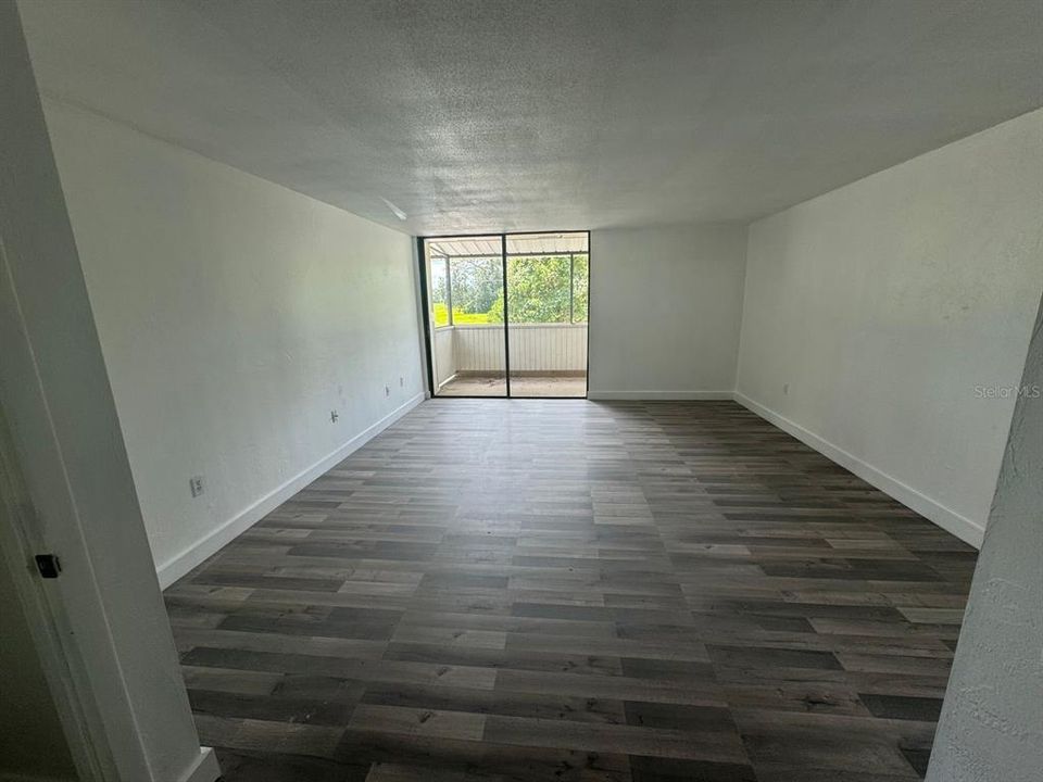 出租: $1,500 (3 贝兹, 2 浴室, 1482 平方英尺)