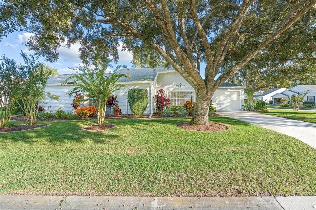 待售: $259,000 (2 贝兹, 2 浴室, 1097 平方英尺)