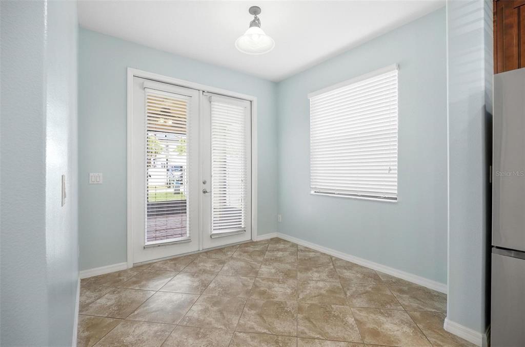 待售: $469,990 (3 贝兹, 2 浴室, 2117 平方英尺)