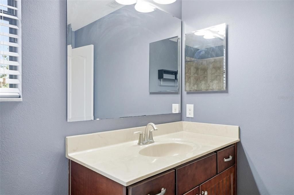 待售: $469,990 (3 贝兹, 2 浴室, 2117 平方英尺)