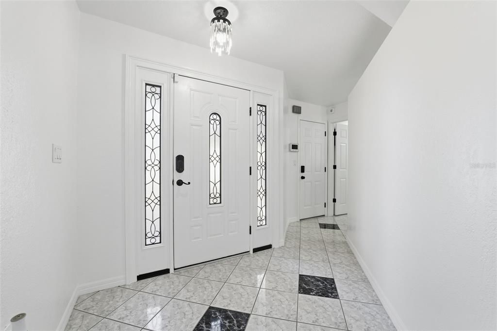 For Sale: $345,000 (4 beds, 2 baths, 1653 Square Feet)