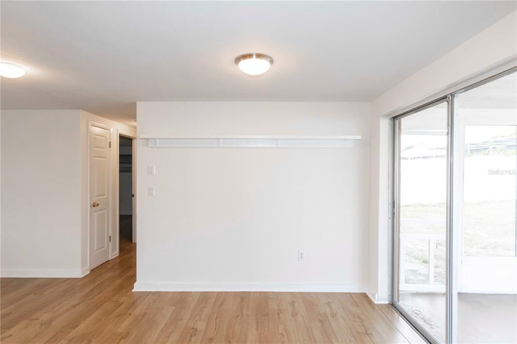 En Venta: $250,000 (3 camas, 2 baños, 1248 Pies cuadrados)