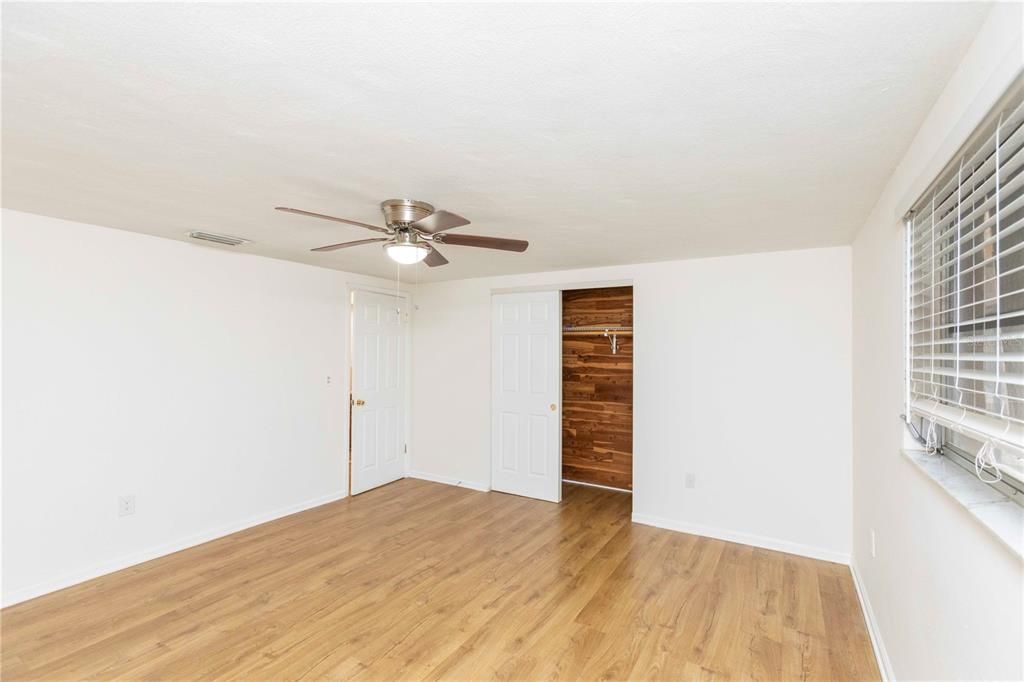 En Venta: $250,000 (3 camas, 2 baños, 1248 Pies cuadrados)