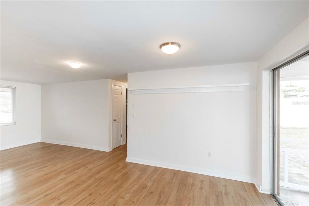 En Venta: $250,000 (3 camas, 2 baños, 1248 Pies cuadrados)