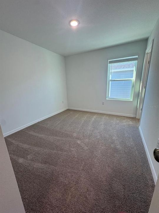 For Rent: $2,600 (4 beds, 2 baths, 2039 Square Feet)