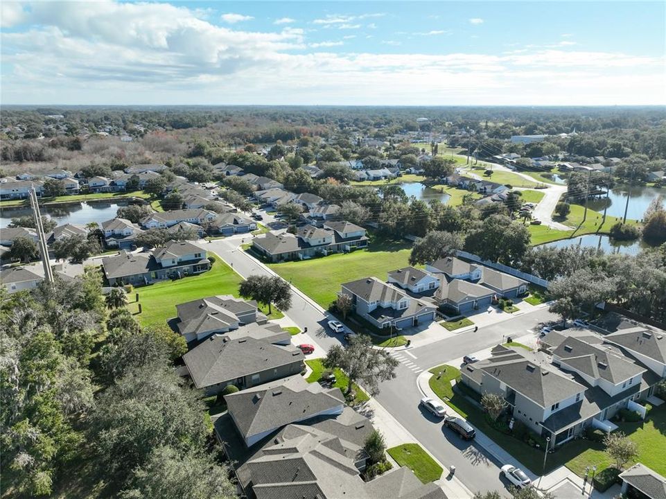 En Venta: $415,000 (3 camas, 3 baños, 2173 Pies cuadrados)