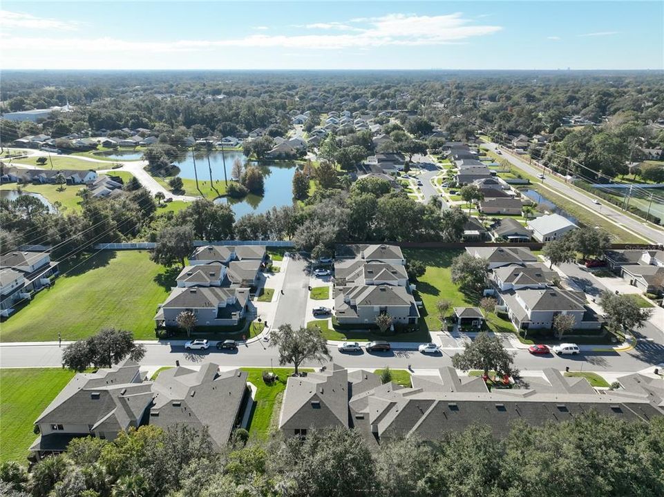 En Venta: $415,000 (3 camas, 3 baños, 2173 Pies cuadrados)