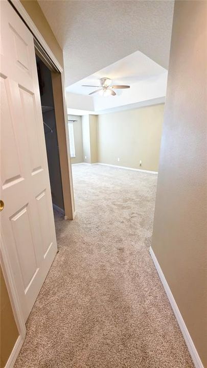 En Venta: $415,000 (3 camas, 3 baños, 2173 Pies cuadrados)