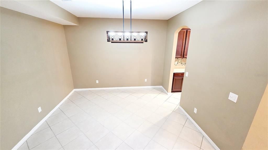 En Venta: $415,000 (3 camas, 3 baños, 2173 Pies cuadrados)