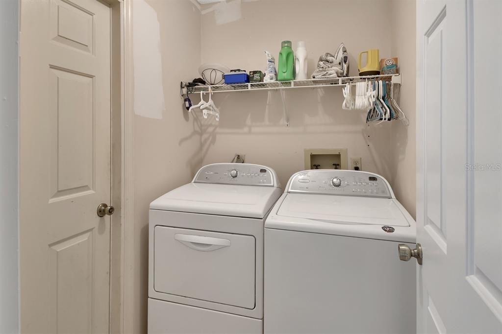 For Sale: $305,000 (3 beds, 2 baths, 1443 Square Feet)