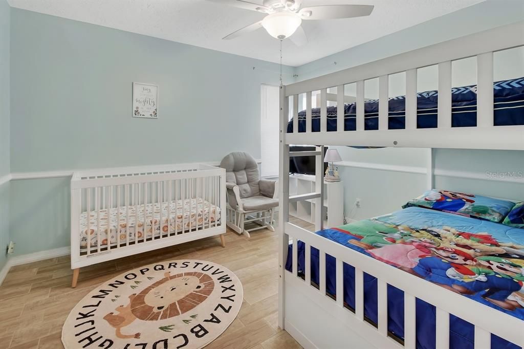 For Sale: $305,000 (3 beds, 2 baths, 1443 Square Feet)