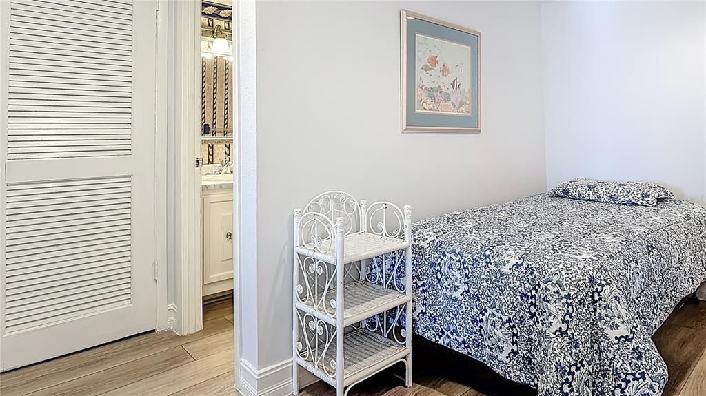 En Venta: $349,000 (1 camas, 1 baños, 701 Pies cuadrados)