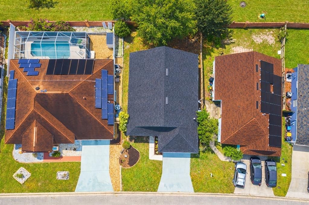 For Sale: $324,900 (3 beds, 2 baths, 1294 Square Feet)