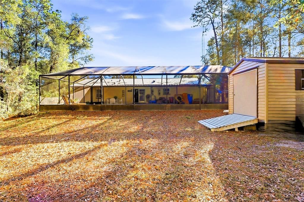 На продажу: $274,900 (3 спален, 2 ванн, 1427 Квадратных фут)