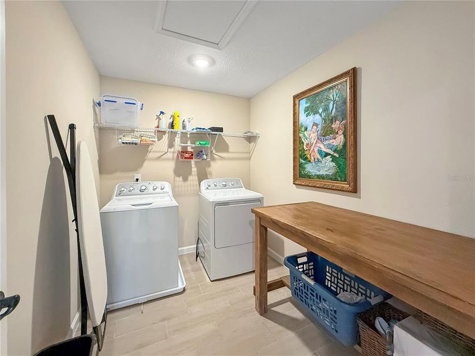 На продажу: $579,900 (5 спален, 3 ванн, 2796 Квадратных фут)