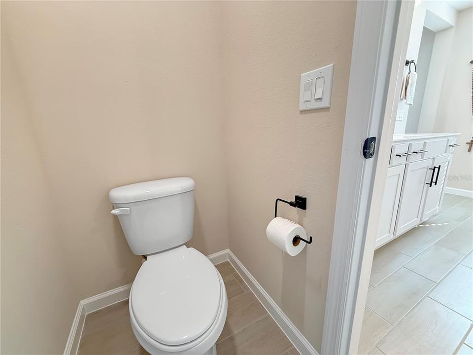 На продажу: $579,900 (5 спален, 3 ванн, 2796 Квадратных фут)