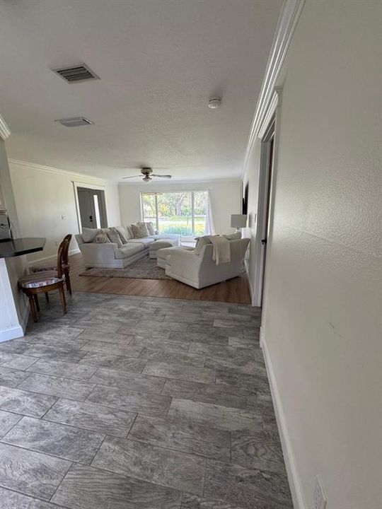 En Renta: $2,750 (3 camas, 2 baños, 2467 Pies cuadrados)