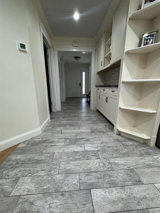 En Renta: $2,750 (3 camas, 2 baños, 2467 Pies cuadrados)