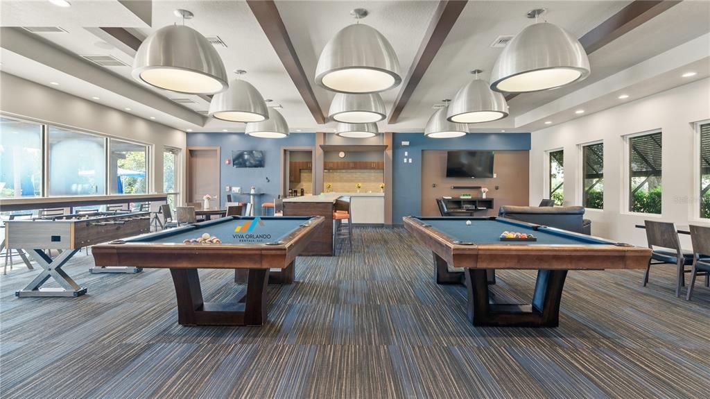 待售: $349,000 (4 贝兹, 4 浴室, 2596 平方英尺)