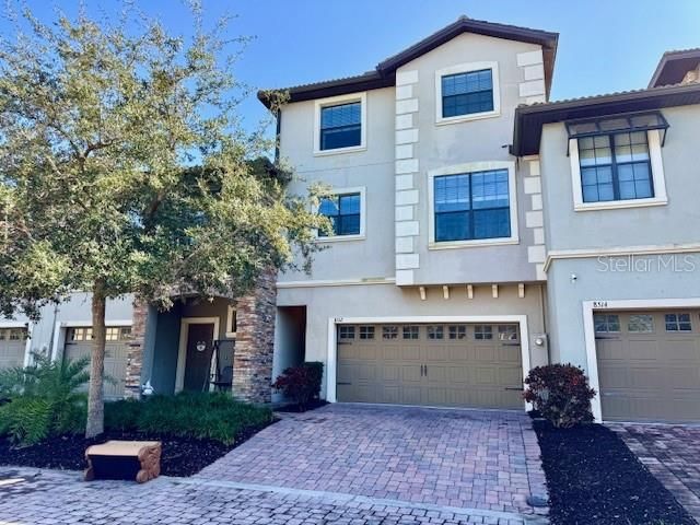 待售: $349,000 (4 贝兹, 4 浴室, 2596 平方英尺)