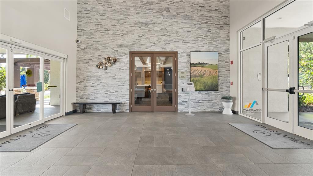 待售: $349,000 (4 贝兹, 4 浴室, 2596 平方英尺)