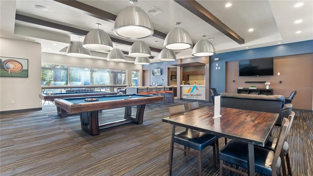 待售: $349,000 (4 贝兹, 4 浴室, 2596 平方英尺)