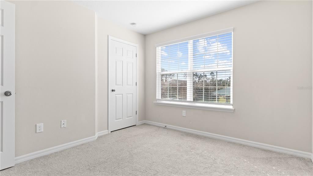 For Sale: $425,000 (3 beds, 2 baths, 1547 Square Feet)