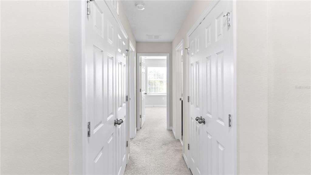 For Sale: $425,000 (3 beds, 2 baths, 1547 Square Feet)