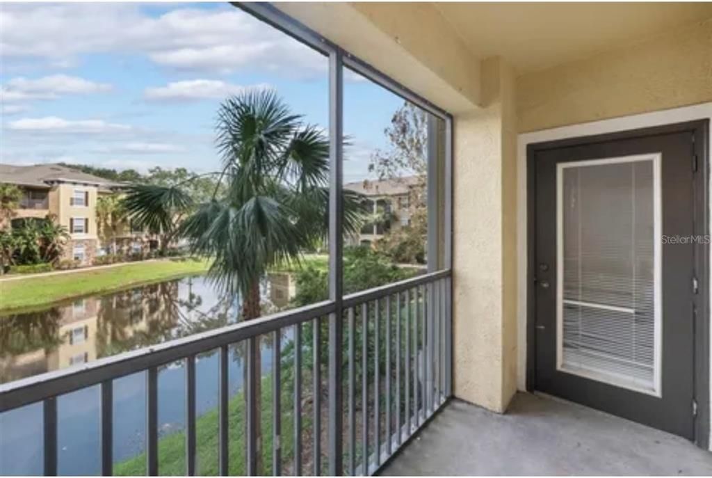 出租: $1,585 (2 贝兹, 2 浴室, 1045 平方英尺)