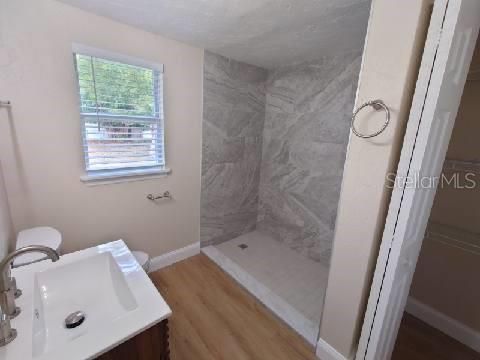 For Rent: $1,995 (2 beds, 1 baths, 1008 Square Feet)