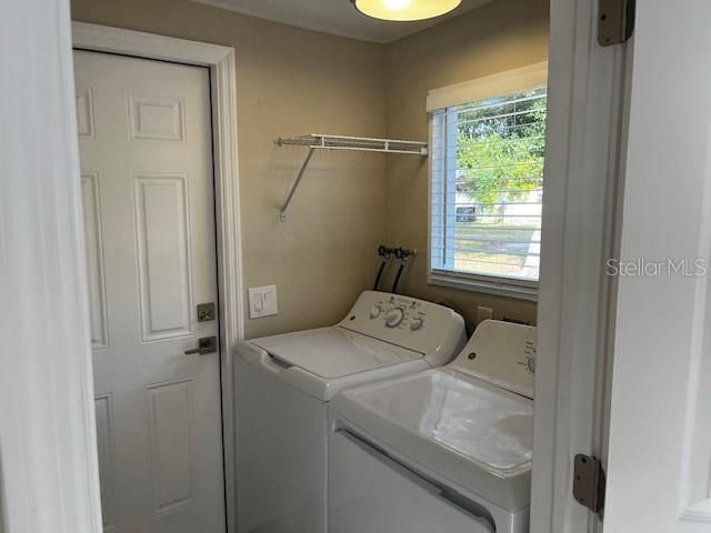 For Rent: $1,995 (2 beds, 1 baths, 1008 Square Feet)