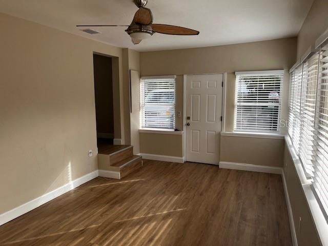 For Rent: $1,995 (2 beds, 1 baths, 1008 Square Feet)