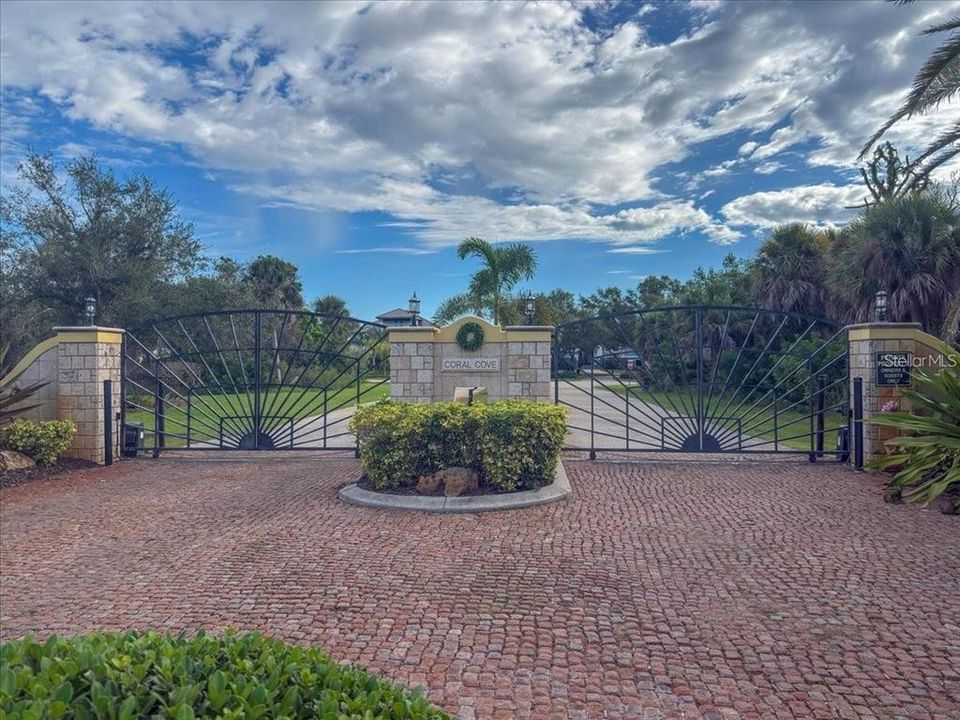 For Sale: $79,900 (0.42 acres)