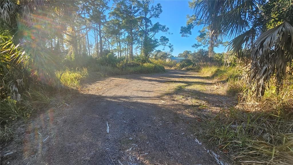 Activo con contrato: $125,000 (1.56 acres)