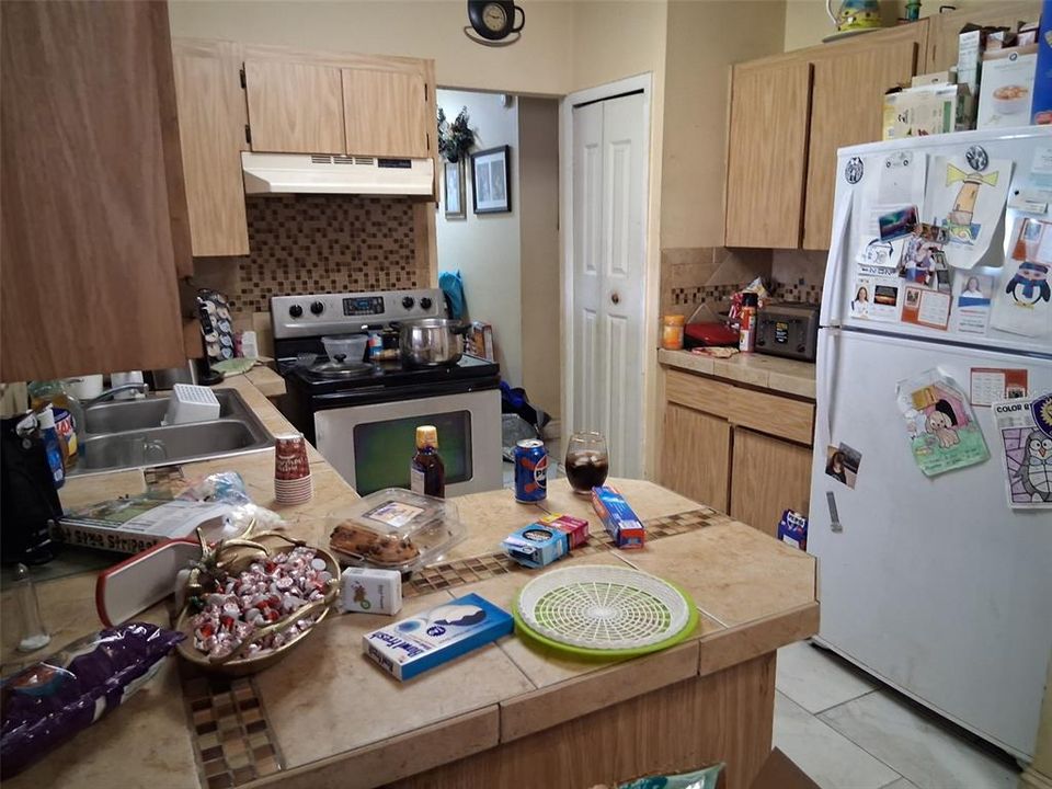 待售: $189,999 (3 贝兹, 2 浴室, 1626 平方英尺)