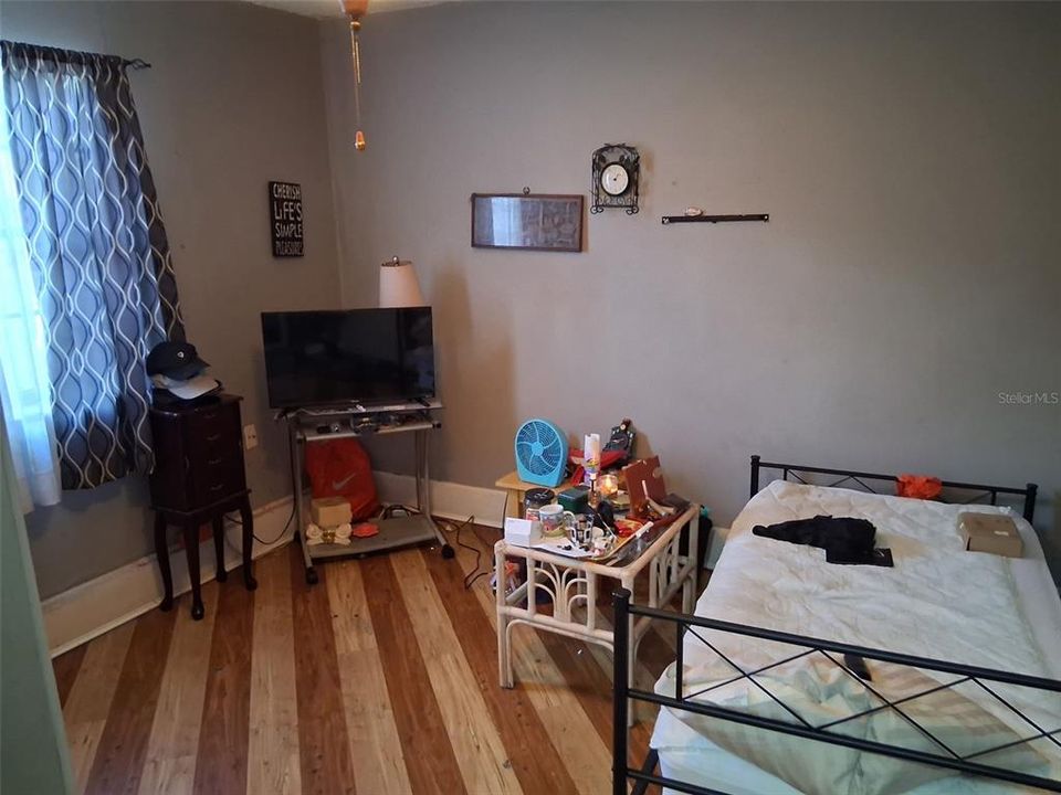 待售: $189,999 (3 贝兹, 2 浴室, 1626 平方英尺)