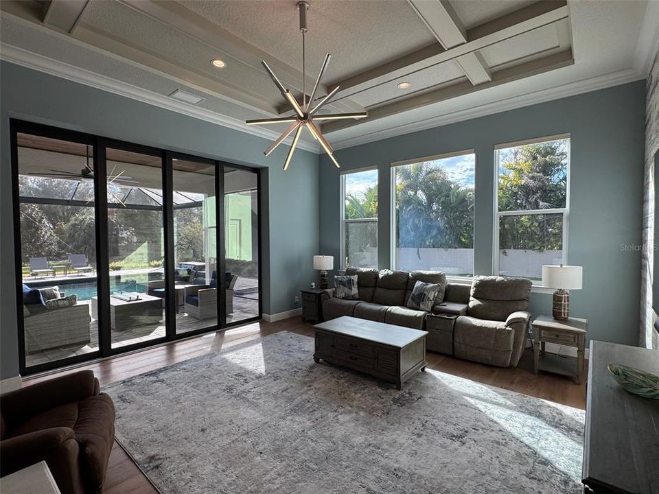 For Sale: $2,785,000 (3 beds, 4 baths, 3943 Square Feet)