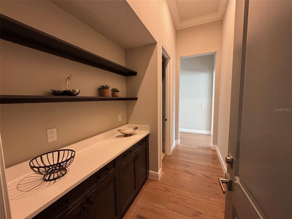 For Sale: $2,785,000 (3 beds, 4 baths, 3943 Square Feet)