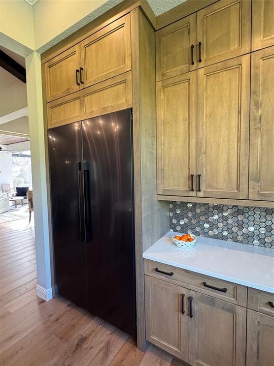 For Sale: $2,785,000 (3 beds, 4 baths, 3943 Square Feet)