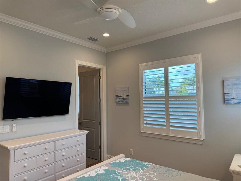 For Sale: $2,785,000 (3 beds, 4 baths, 3943 Square Feet)