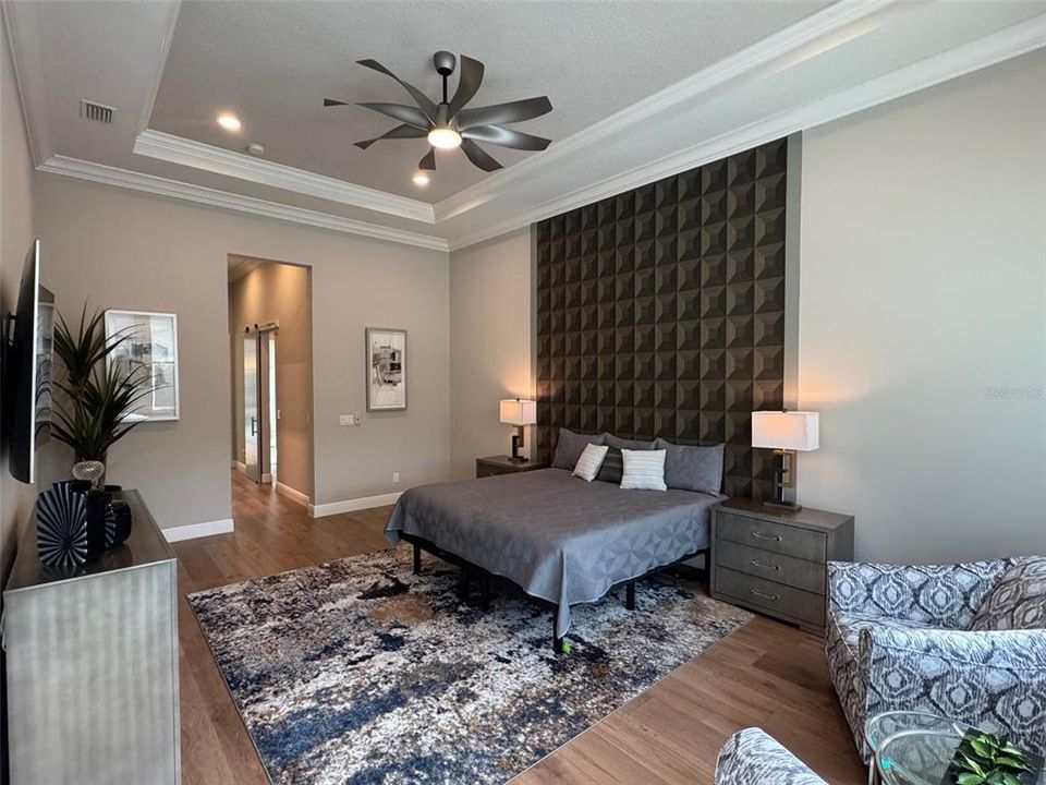 For Sale: $2,785,000 (3 beds, 4 baths, 3943 Square Feet)