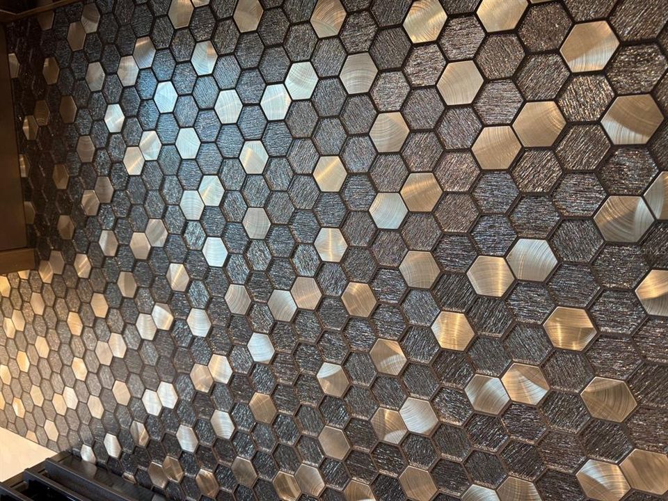 For Sale: $2,785,000 (3 beds, 4 baths, 3943 Square Feet)