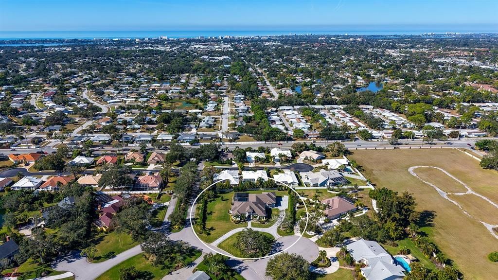 For Sale: $2,785,000 (3 beds, 4 baths, 3943 Square Feet)